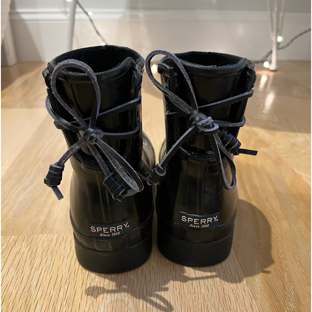 SPERRY RAIN BOOTS